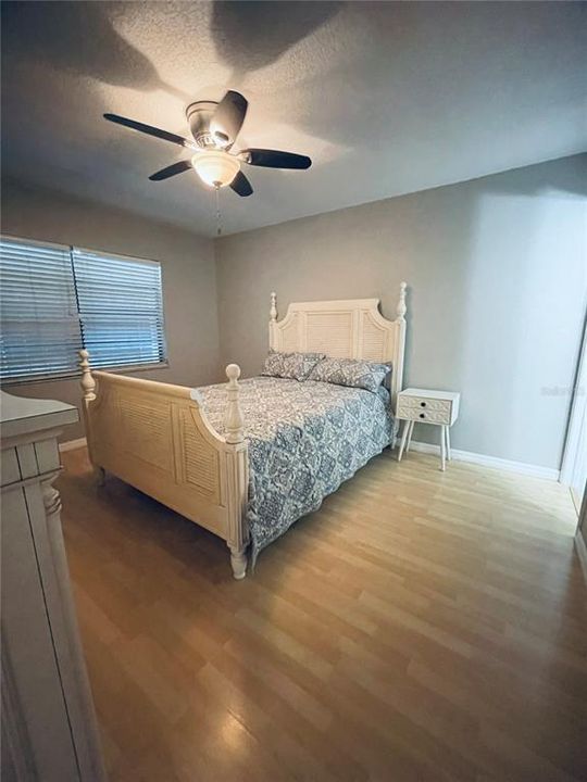 For Rent: $1,500 (2 beds, 2 baths, 884 Square Feet)