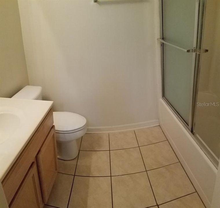 For Rent: $1,795 (3 beds, 2 baths, 1932 Square Feet)