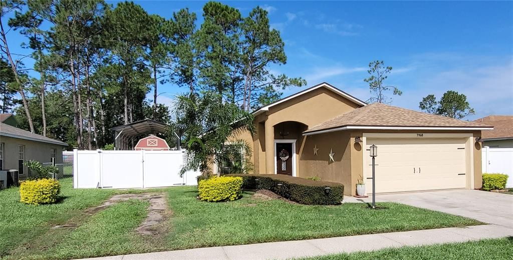 For Sale: $320,000 (3 beds, 2 baths, 1241 Square Feet)