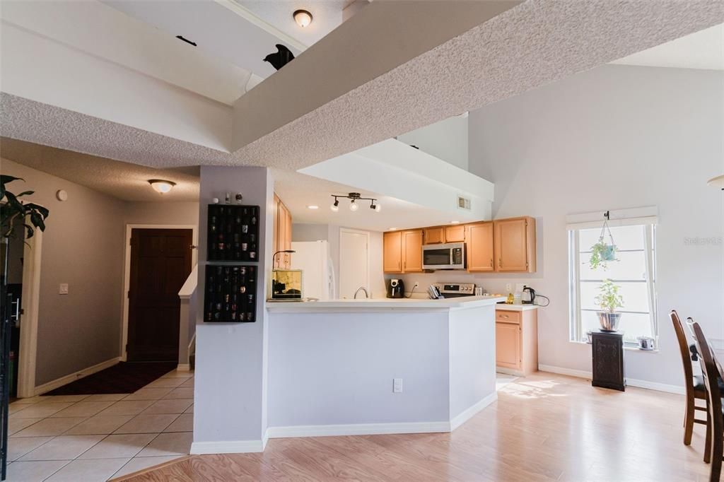 For Sale: $369,990 (2 beds, 2 baths, 1448 Square Feet)