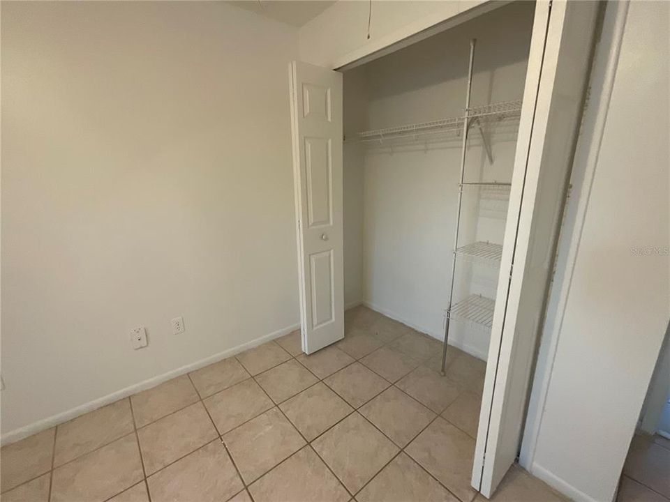 For Rent: $1,600 (2 beds, 1 baths, 700 Square Feet)