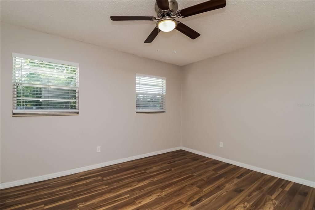 For Rent: $1,805 (3 beds, 2 baths, 1333 Square Feet)