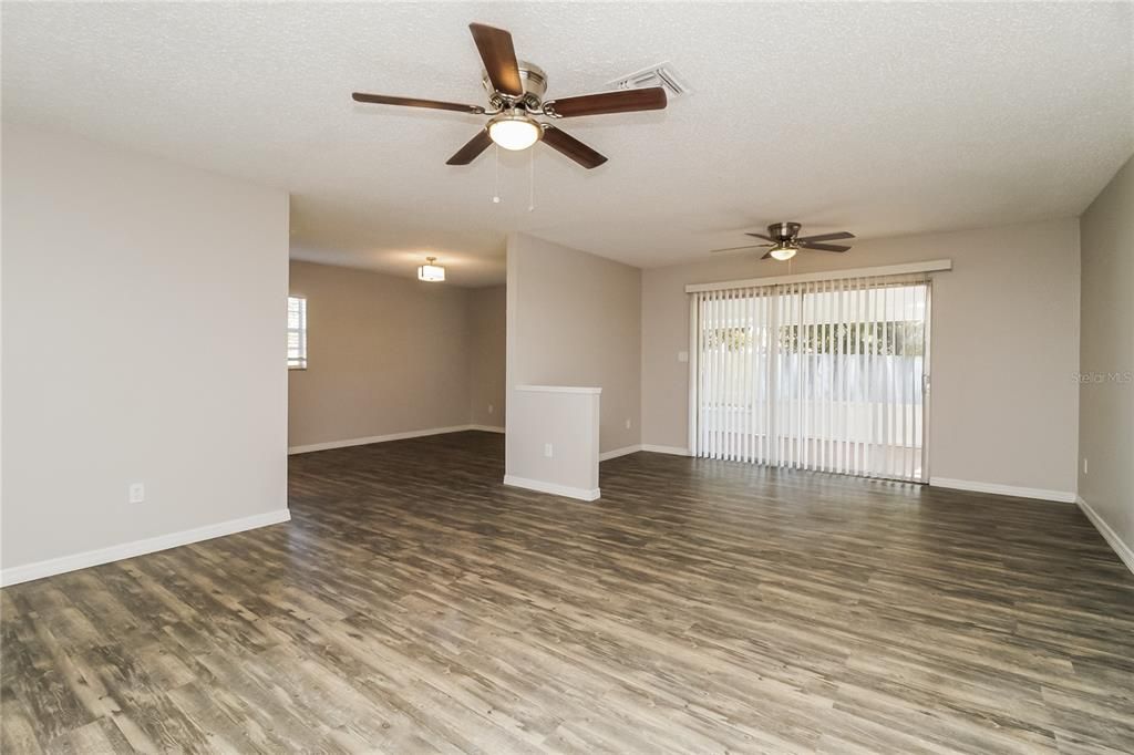 For Rent: $1,805 (3 beds, 2 baths, 1333 Square Feet)