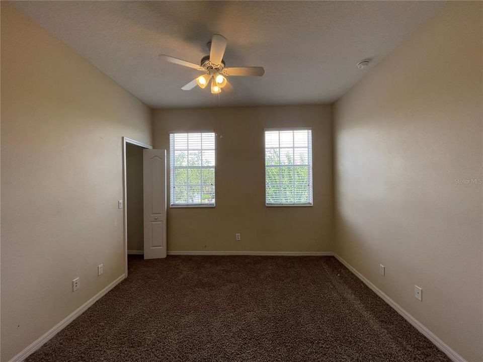 For Rent: $2,100 (3 beds, 2 baths, 1472 Square Feet)