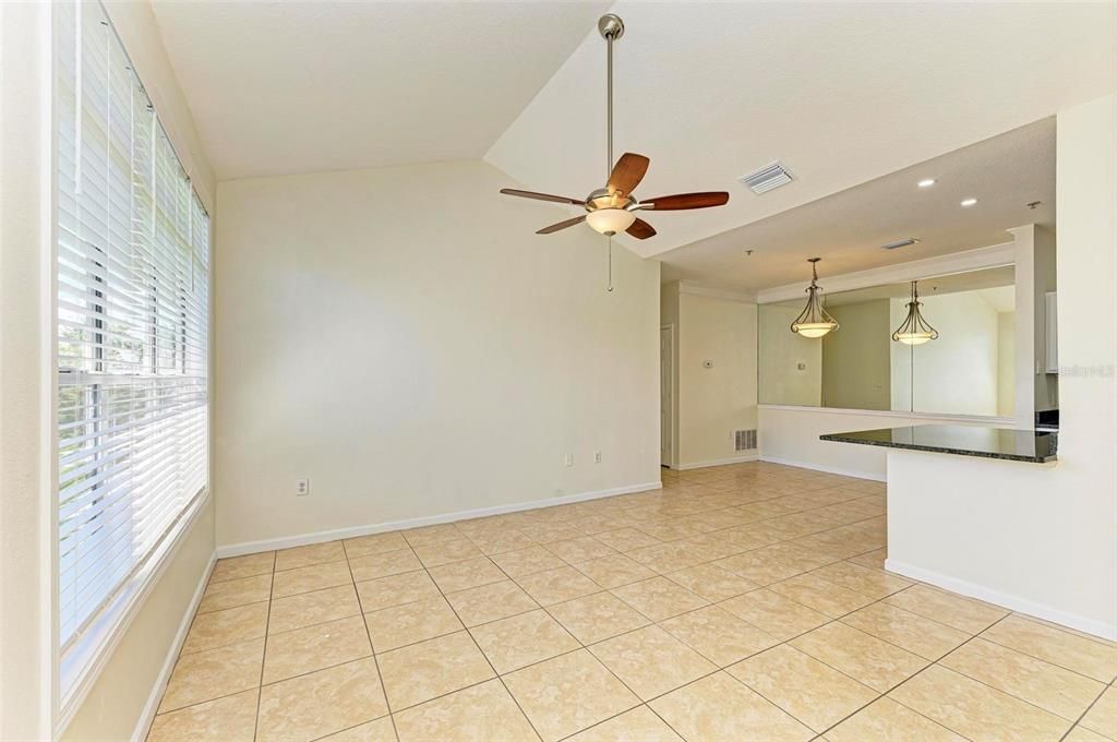 Active With Contract: $224,500 (3 beds, 2 baths, 1288 Square Feet)