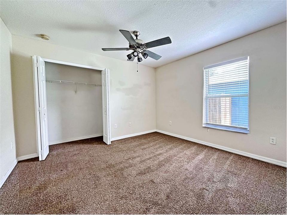 For Rent: $2,200 (3 beds, 2 baths, 1726 Square Feet)