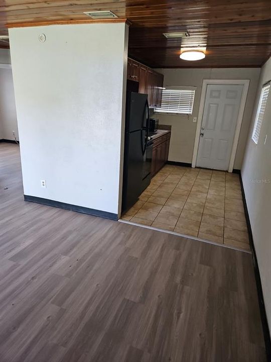 For Rent: $1,500 (2 beds, 1 baths, 624 Square Feet)