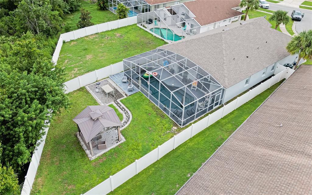 En Venta: $489,000 (4 camas, 3 baños, 2030 Pies cuadrados)