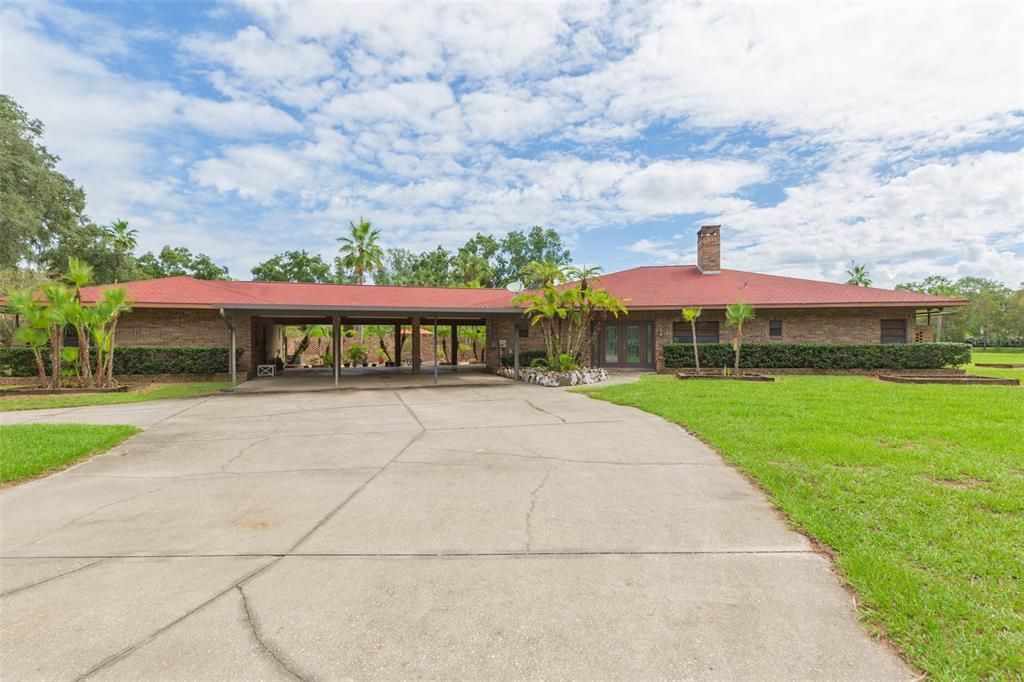 For Sale: $949,000 (2 beds, 3 baths, 3156 Square Feet)