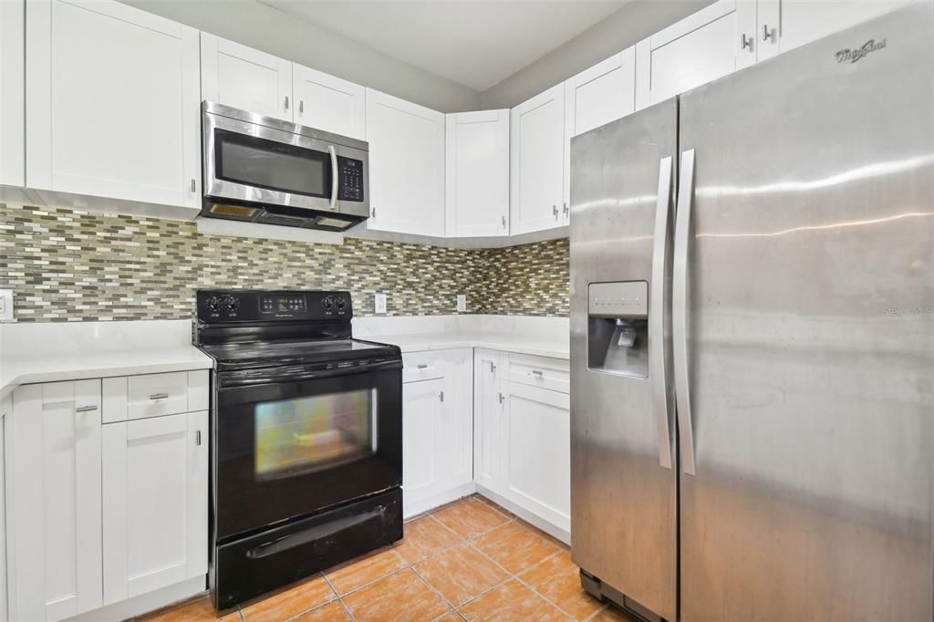 For Rent: $2,050 (2 beds, 2 baths, 1056 Square Feet)