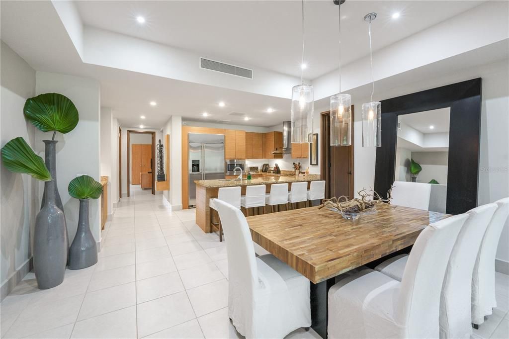 For Rent: $15,000 (3 beds, 3 baths, 1854 Square Feet)