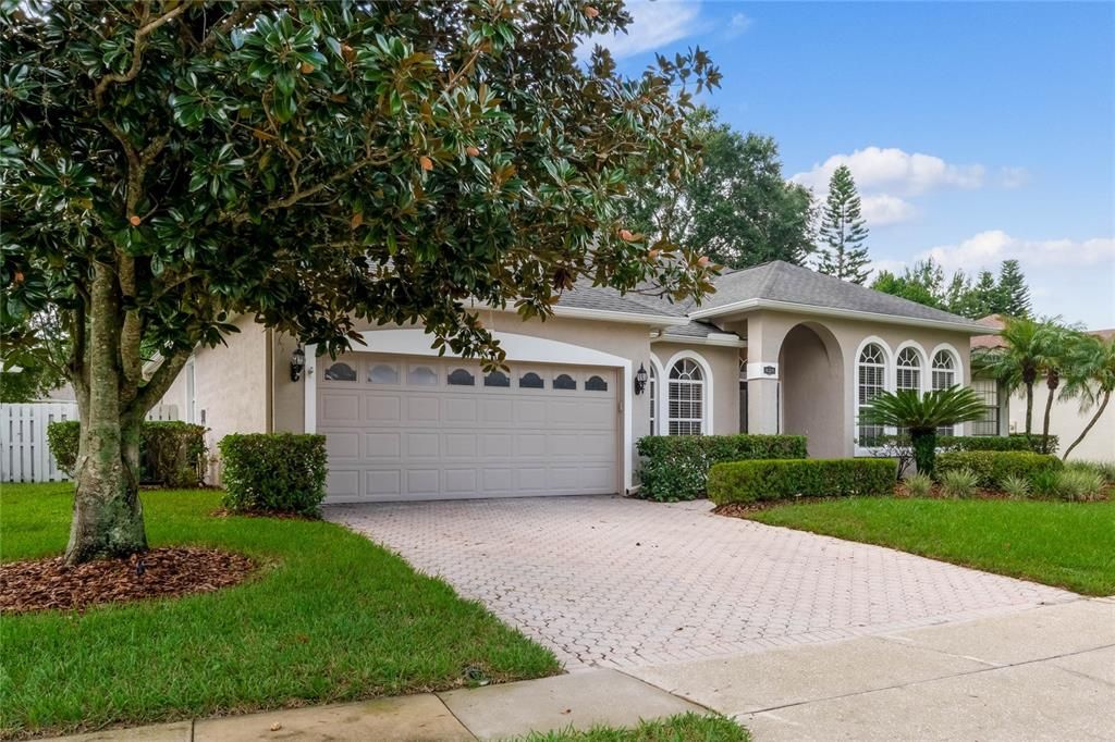 Active With Contract: $650,000 (3 beds, 2 baths, 2192 Square Feet)