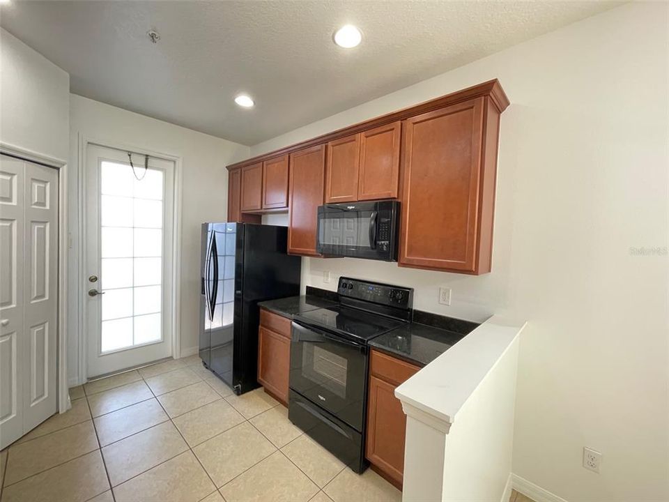 Active With Contract: $2,650 (4 beds, 3 baths, 1584 Square Feet)