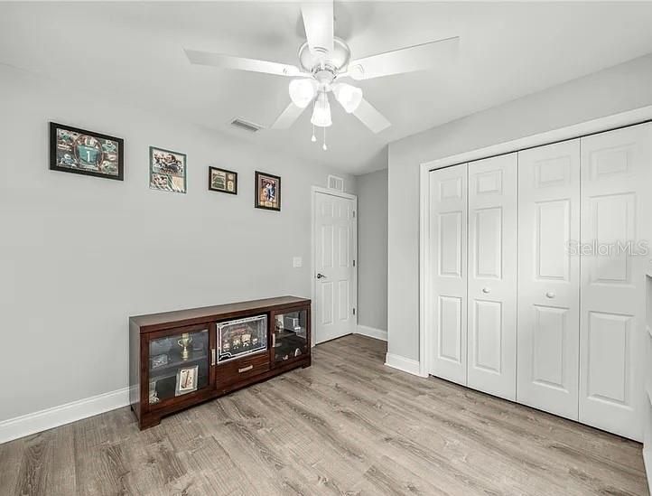 For Sale: $335,000 (3 beds, 2 baths, 1542 Square Feet)