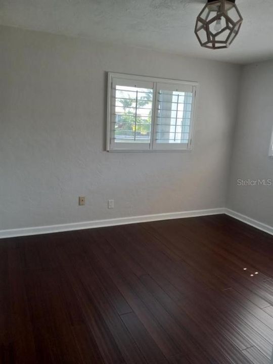 For Rent: $6,000 (4 beds, 2 baths, 1930 Square Feet)