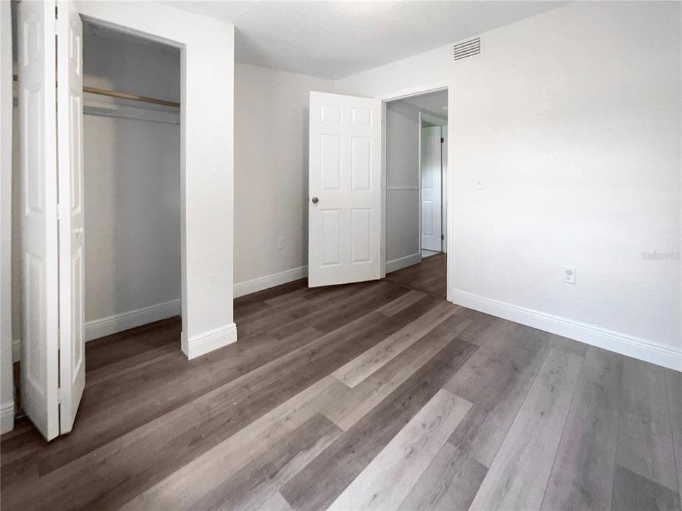 For Sale: $243,000 (2 beds, 1 baths, 766 Square Feet)