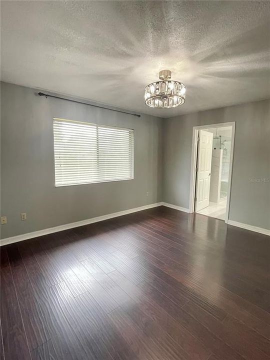 For Rent: $2,500 (4 beds, 2 baths, 1773 Square Feet)