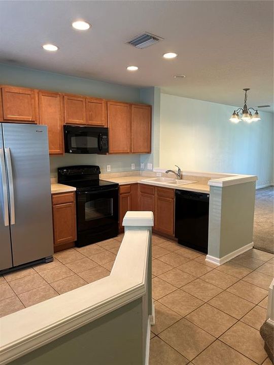 For Rent: $2,100 (2 beds, 2 baths, 1248 Square Feet)