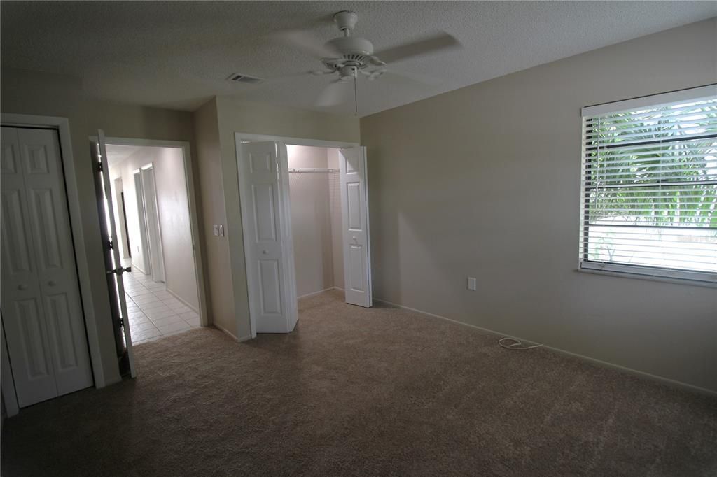 For Rent: $3,200 (4 beds, 2 baths, 1730 Square Feet)