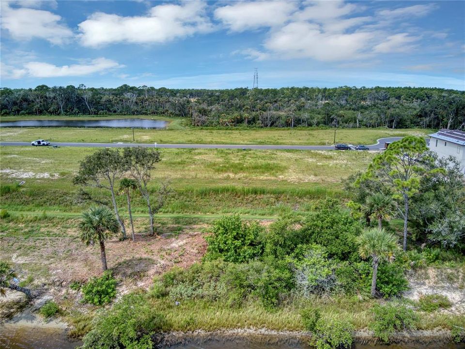 En Venta: $469,000 (0.15 acres)