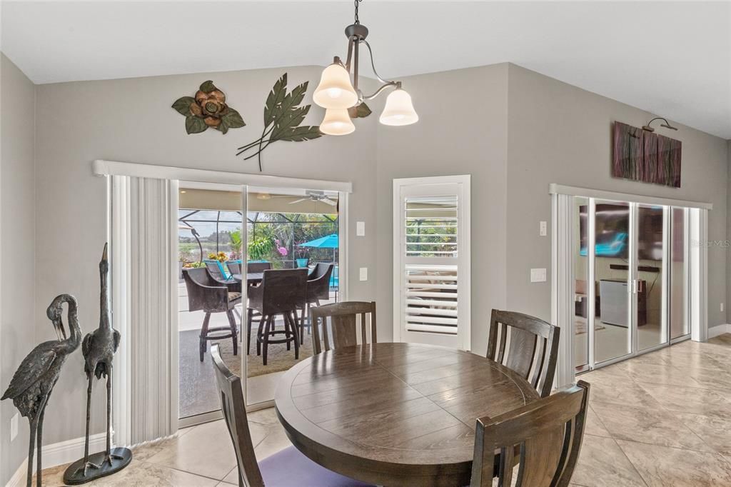 Breakfast Nook Overlooking Pool