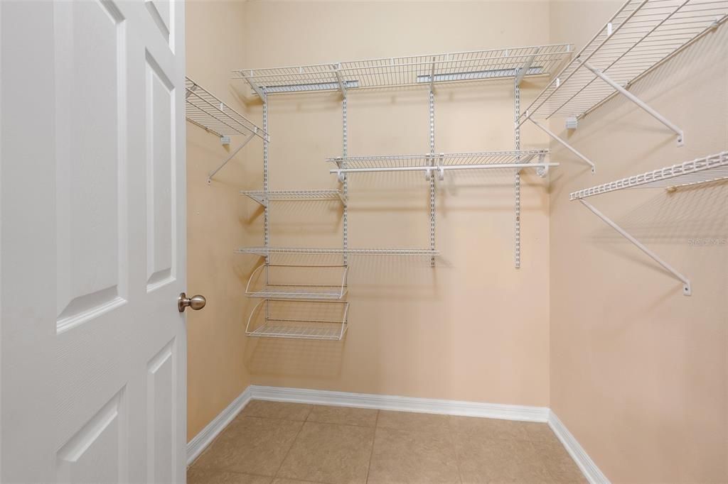 Walk-in Closet