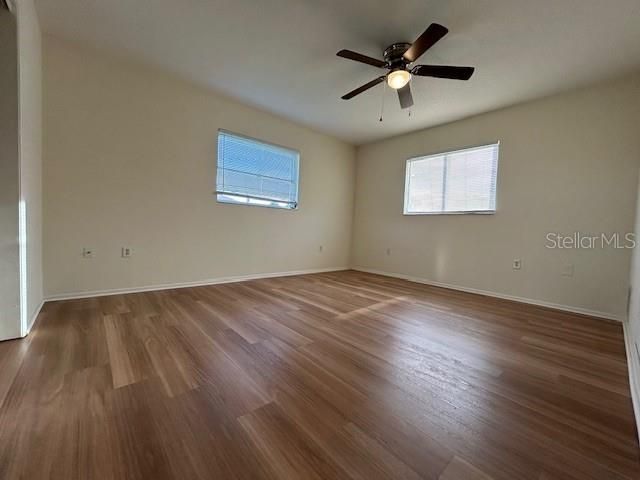 For Rent: $1,950 (2 beds, 2 baths, 1275 Square Feet)