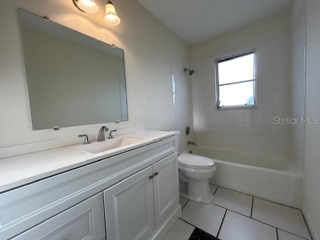 For Rent: $1,950 (2 beds, 2 baths, 1275 Square Feet)