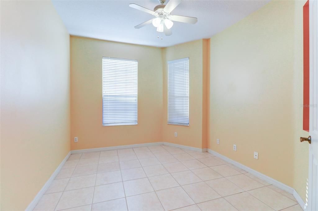 For Rent: $2,200 (2 beds, 2 baths, 1393 Square Feet)