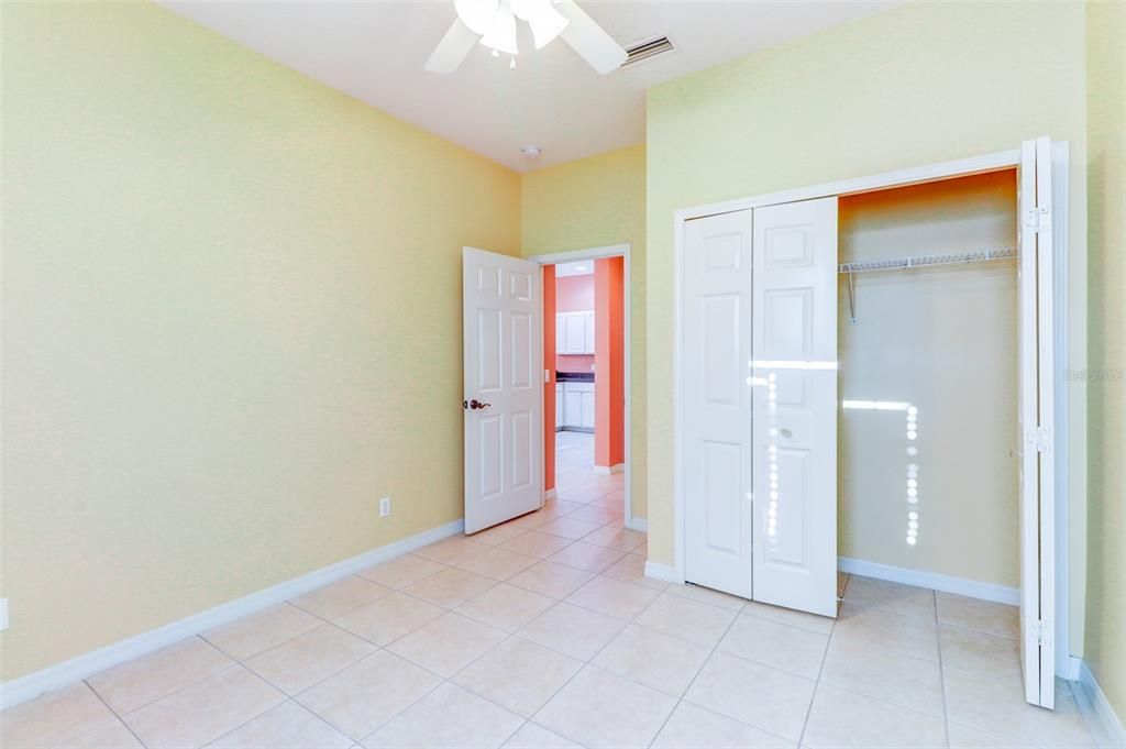 For Rent: $2,200 (2 beds, 2 baths, 1393 Square Feet)