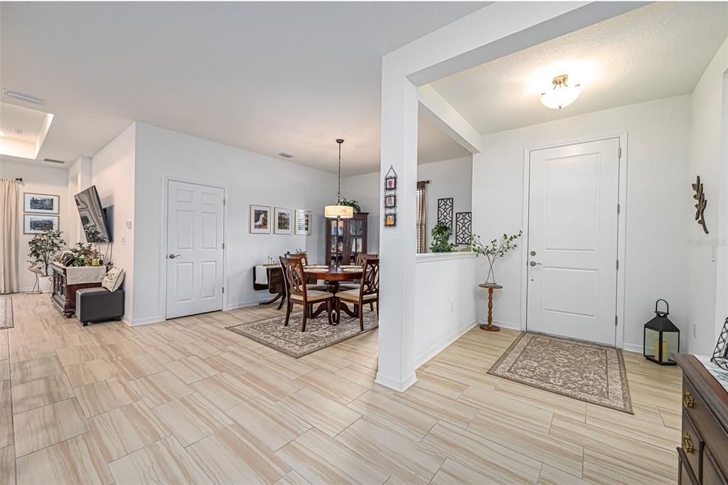 For Sale: $399,900 (3 beds, 2 baths, 1512 Square Feet)