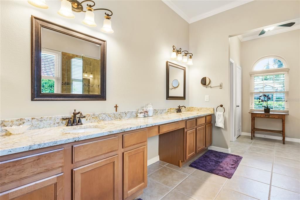 dual sink vanity area