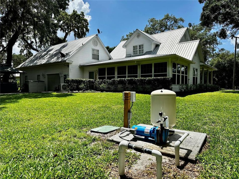 For Sale: $530,000 (3 beds, 2 baths, 3250 Square Feet)