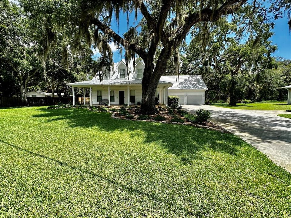 For Sale: $530,000 (3 beds, 2 baths, 3250 Square Feet)