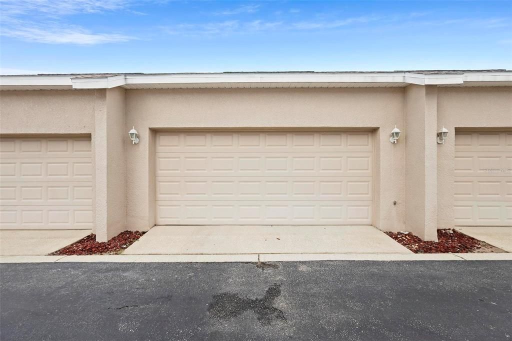 Active With Contract: $339,000 (3 beds, 2 baths, 1438 Square Feet)