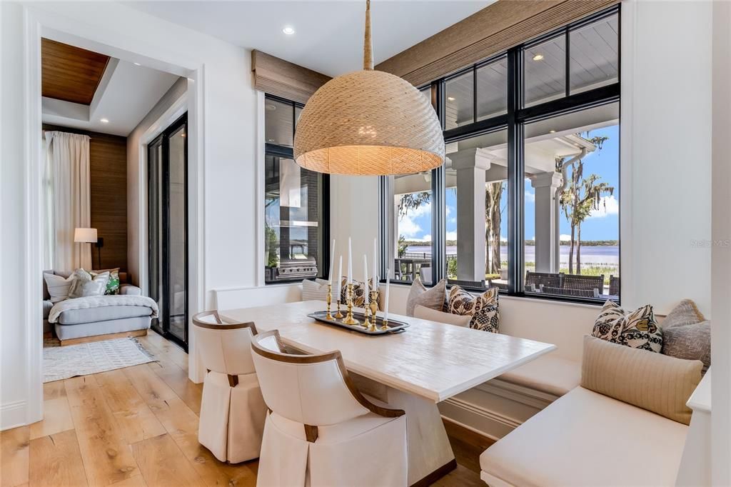 For Sale: $6,395,000 (5 beds, 5 baths, 5912 Square Feet)