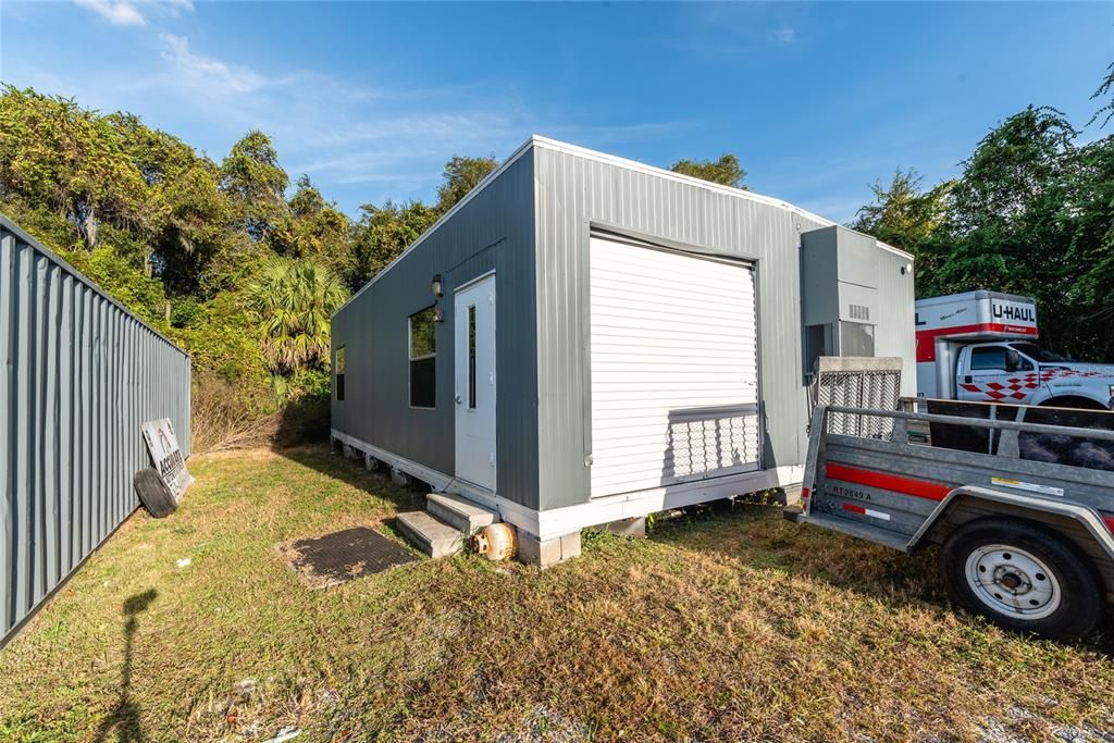 24’x36’ steel building previously a Bar