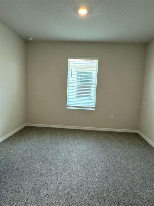 For Rent: $2,700 (4 beds, 2 baths, 1828 Square Feet)