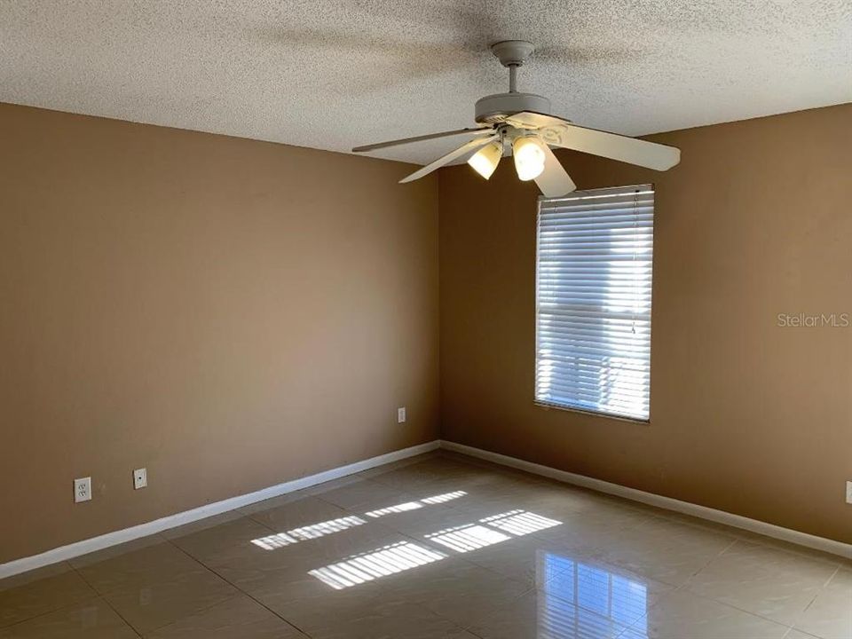 For Rent: $1,900 (2 beds, 2 baths, 1261 Square Feet)