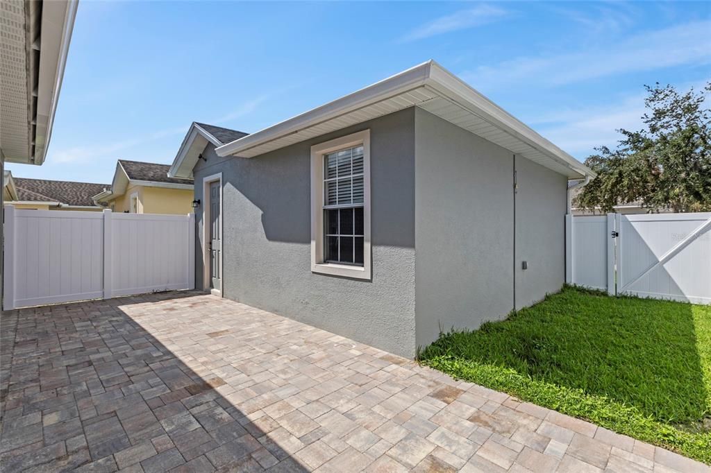 Brand new patio and brand new fence! Completely fenced backyard space.