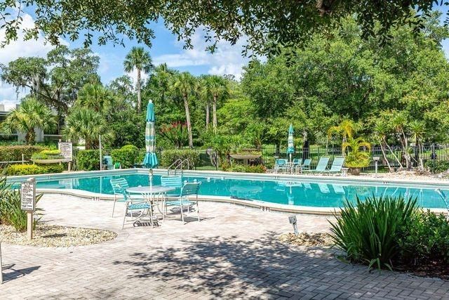 Pristine pool and patio