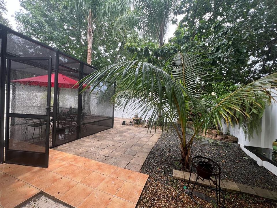 En Venta: $465,000 (3 camas, 2 baños, 1715 Pies cuadrados)