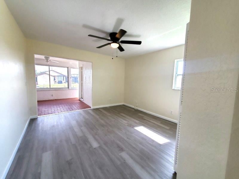 For Rent: $2,300 (4 beds, 3 baths, 2132 Square Feet)