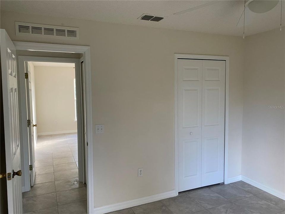 For Rent: $1,900 (4 beds, 2 baths, 2200 Square Feet)