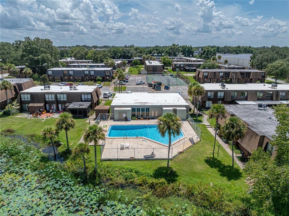 Lakeside Community Pool & Rec Building