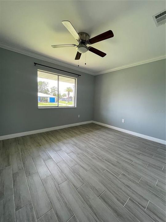 For Rent: $2,200 (3 beds, 2 baths, 1648 Square Feet)