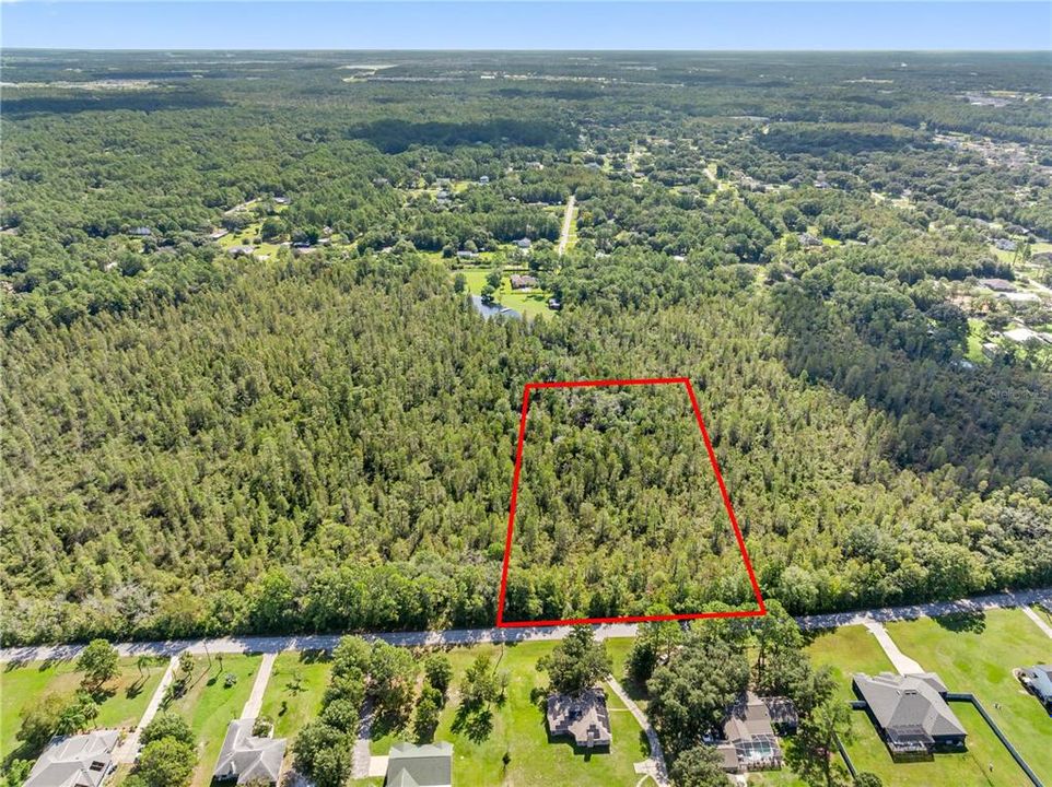 На продажу: $90,000 (2.13 acres)