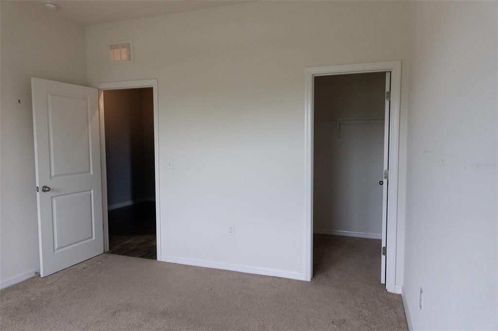 For Rent: $2,650 (3 beds, 2 baths, 1753 Square Feet)