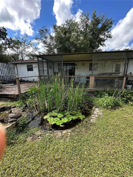 For Sale: $250,000 (3 beds, 2 baths, 1196 Square Feet)