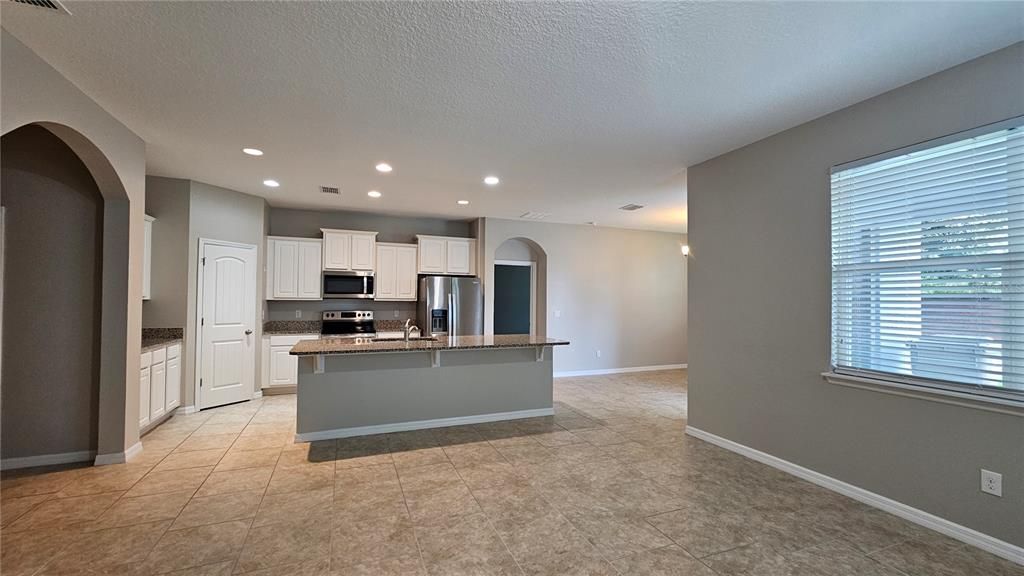 Active With Contract: $2,295 (4 beds, 3 baths, 2108 Square Feet)